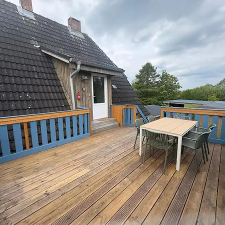 Schwalbennest Flensburger Foerde Westerholz