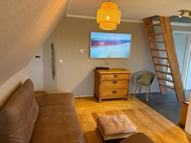 Schwalbennest Flensburger Foerde Westerholz